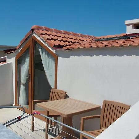 B&B Kandira Butik 4*