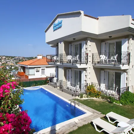 B&B Kandira Butik 4*