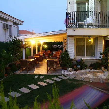 Kandira Butik Bed & Breakfast