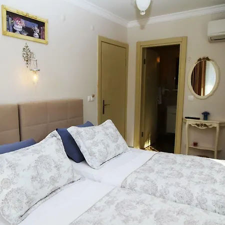 Bed & Breakfast Kandira Butik Çeşme