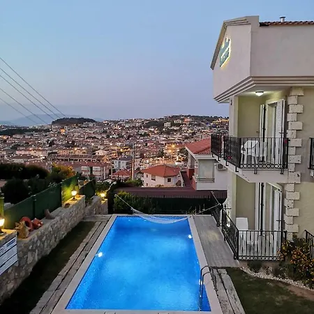 Frühstückspension Kandira Butik 4*