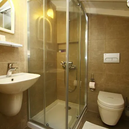 B&B Kandira Butik Çeşme