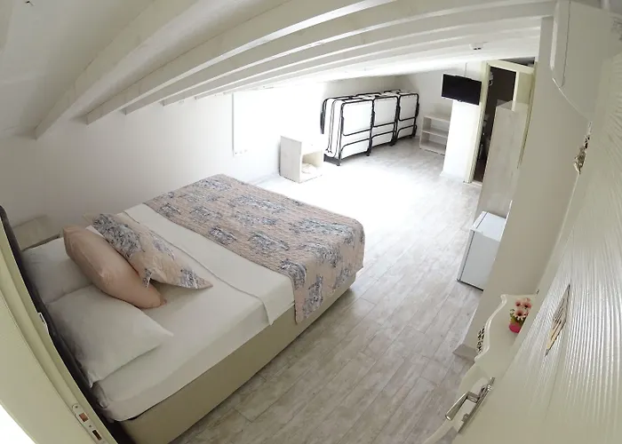 Kandira Butik Bed & Breakfast