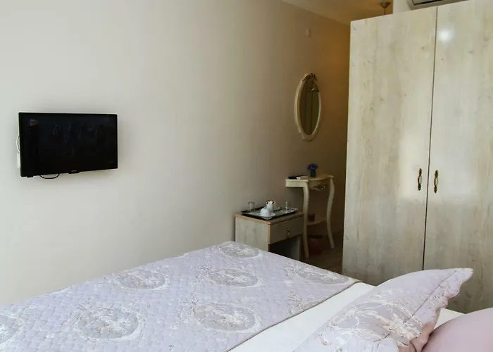 Kandira Butik 4* Çeşme