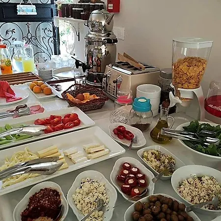 فندق مبيت وإفطار Kandira Butik 4*