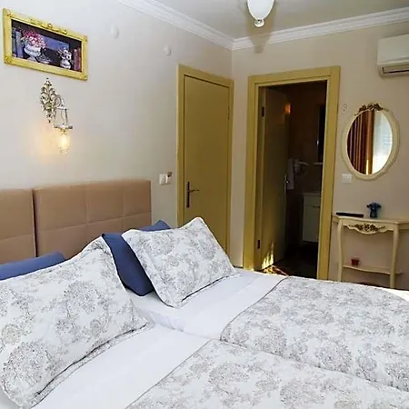 فندق مبيت وإفطار Kandira Butik 4*