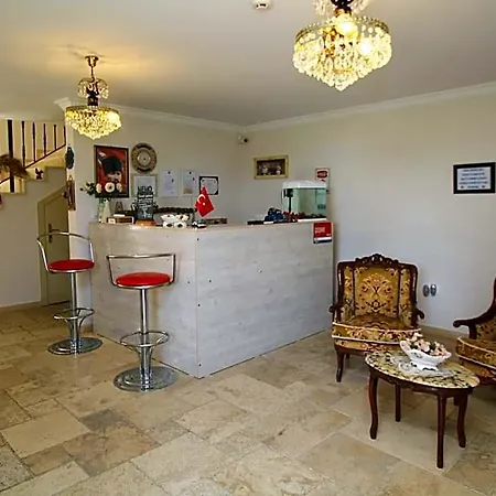 Kandira Butik Bed & Breakfast Çeşme
