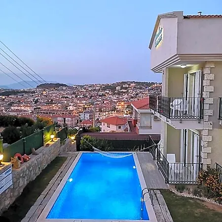 Kandira Butik Bed & Breakfast Çeşme