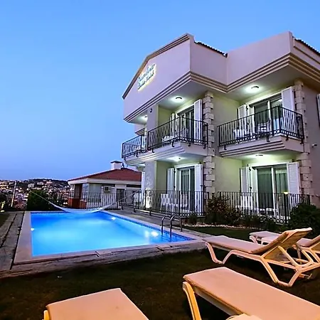 Kandira Butik فندق مبيت وإفطار 4*