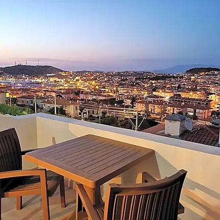 Kandira Butik 4* Çeşme