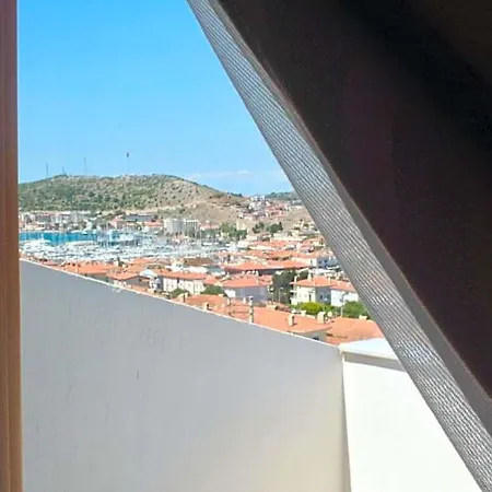 Kandira Butik Çeşme