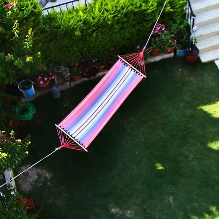 Kandira Butik Bed and Breakfast 4*