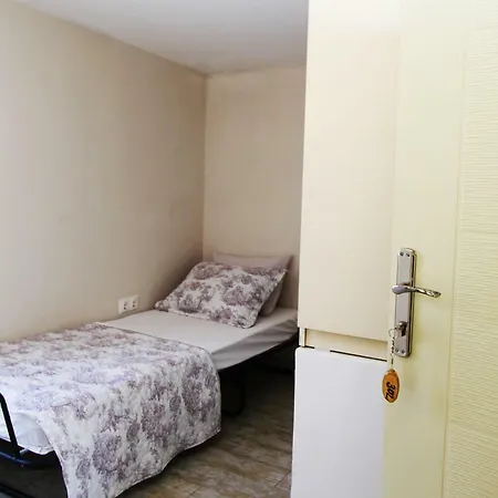 Bed & Breakfast Kandira Butik 4*